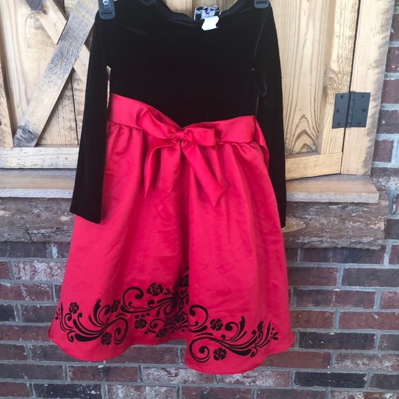 Rare Editions Other - Girls Holiday Size 7 red and black rare edition dress